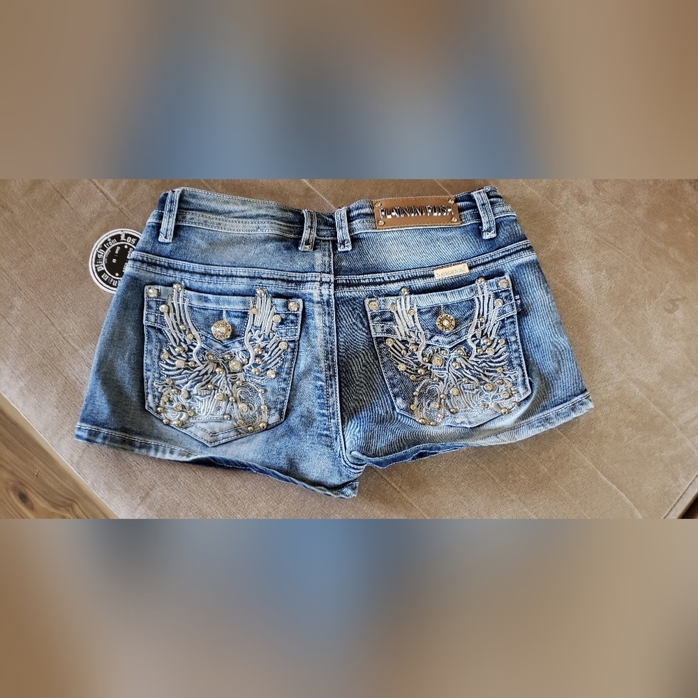 los Angeles platinum plush jean shorts size Medium